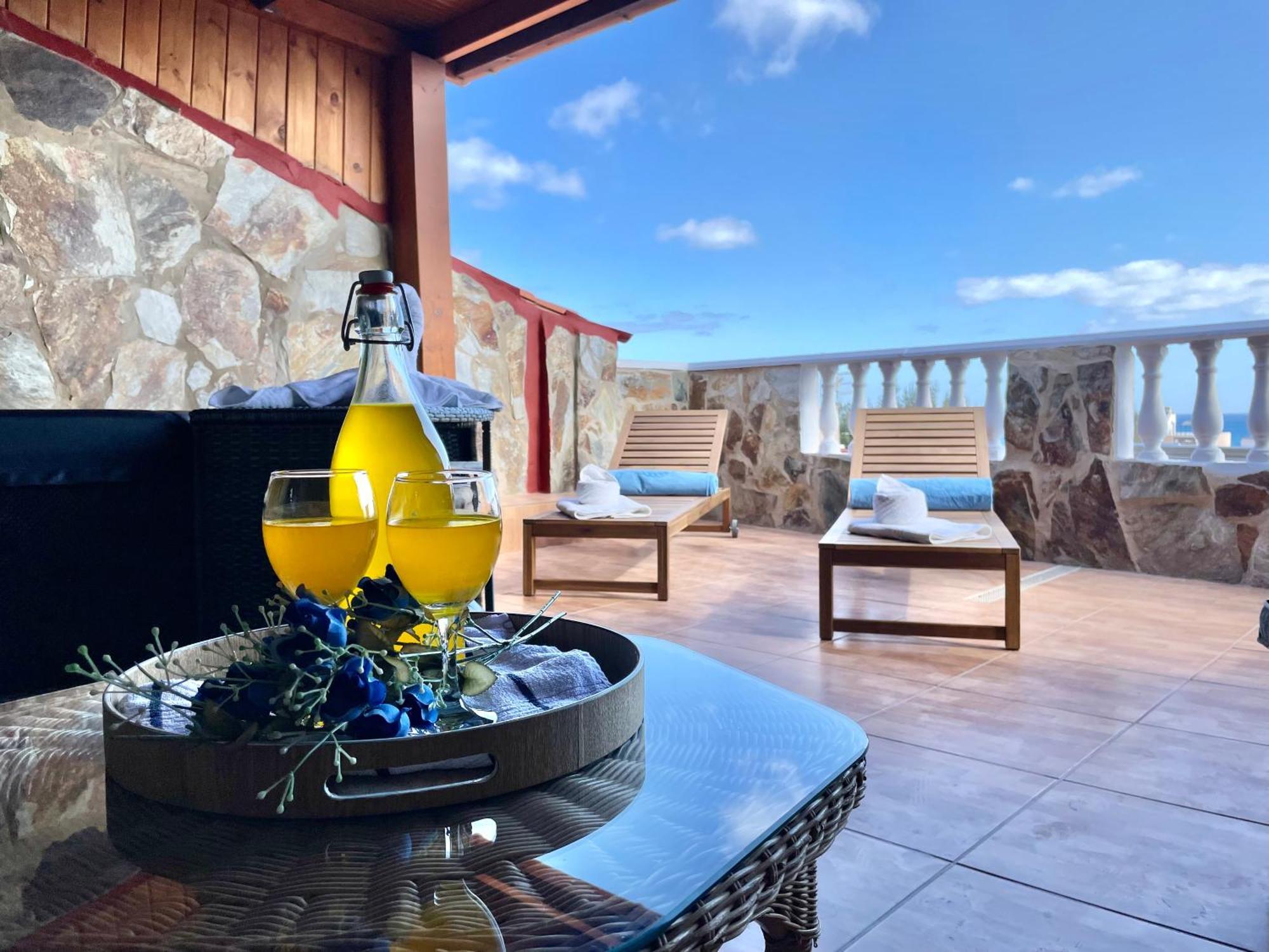 Chabela'S Seaview Penthouse & Spa Lajita エクステリア 写真
